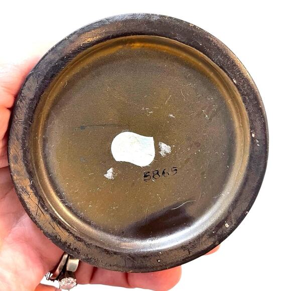 Vintage Gothic-Style Florist Urn Pedestal Vase - Picture 3 of 5